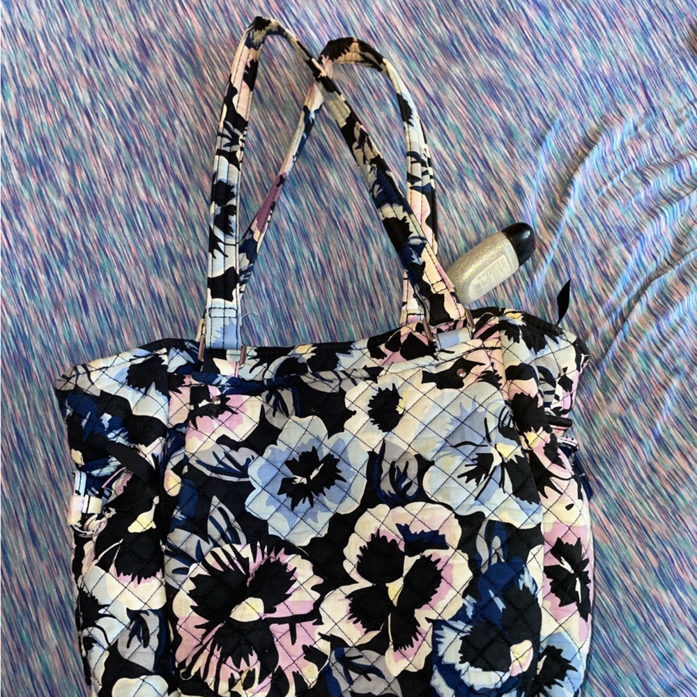 Floral Vera Bradley shoulder bag